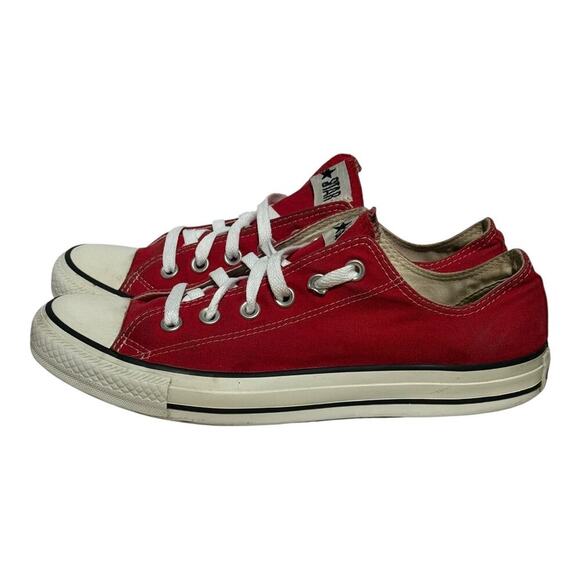 Converse Chuck Taylor All Star Red Low Top Canvas Sneakers Women's Size 8 Shoes - Picture 2 of 8